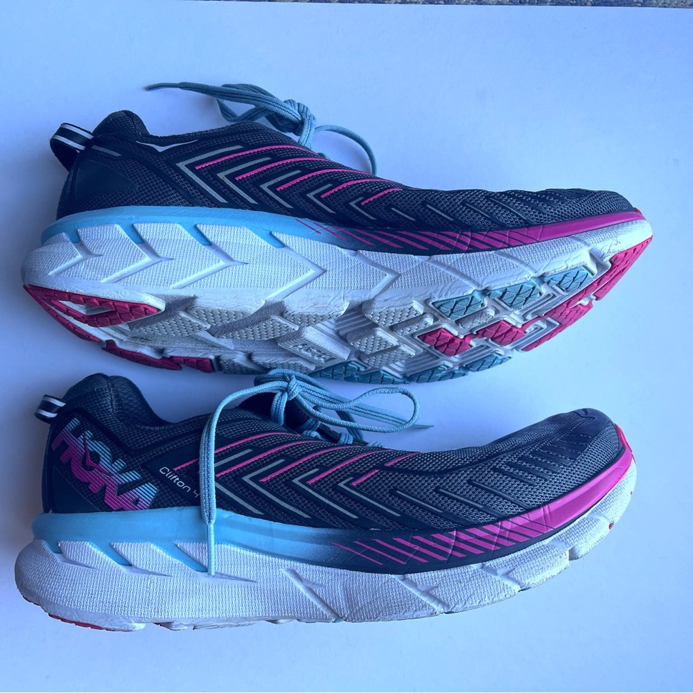 Hoka One One Women's Clifton 4 Running Athletic Shoes Size 8.5 Gray Pink Blue